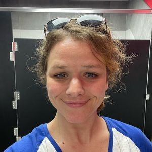 Meet your Posher, Natasha